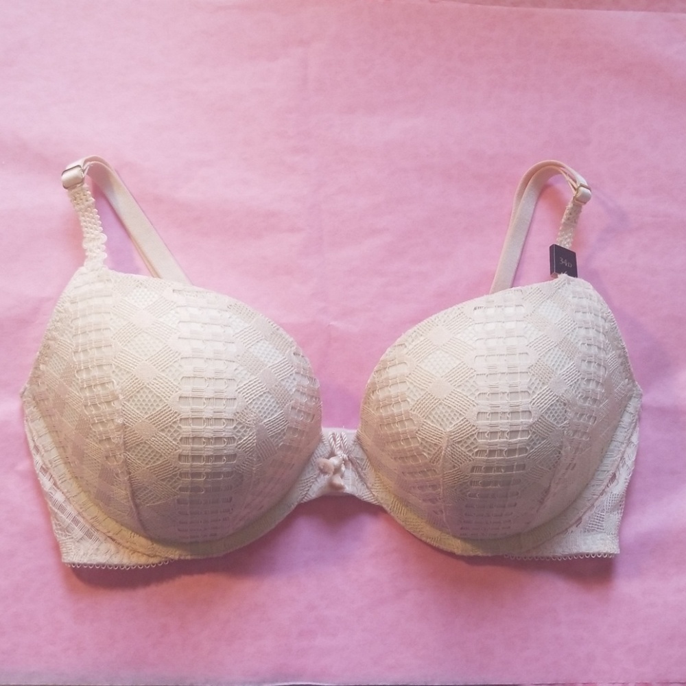 NEW! Victoria's Secret VERY SEXY PUSH UP